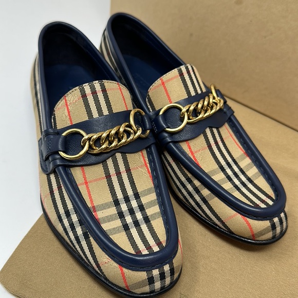 💯 Authentic Burberry London Runway Morley Loafer - Picture 3 of 9
